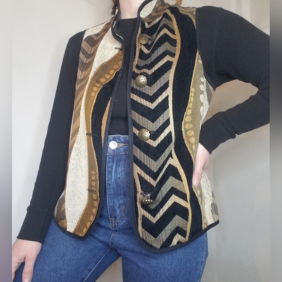 *SOLD*Bohemian Tapestry Vest Reversible Button Front EarthTones Abstract. - Picture 2 of 15